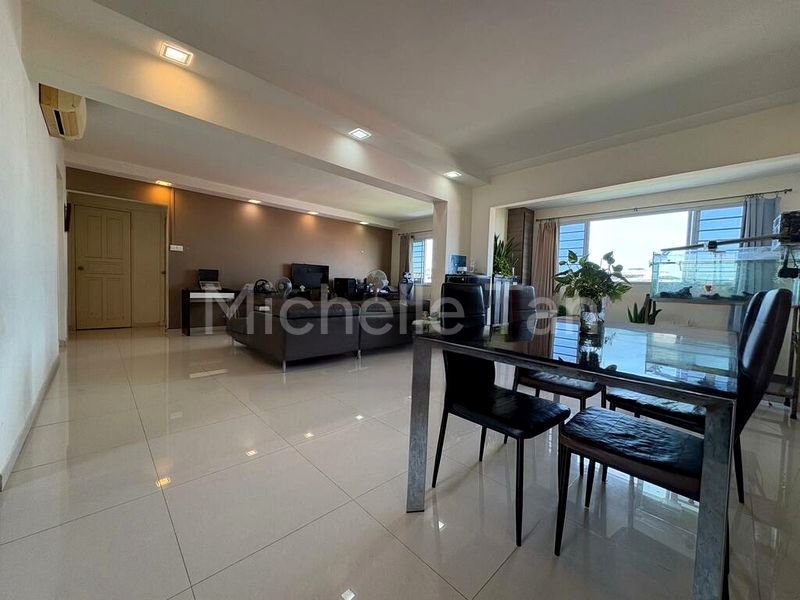 5 Room (5I) HDB for Sale in  489C Tampines Street 45 - Image 15